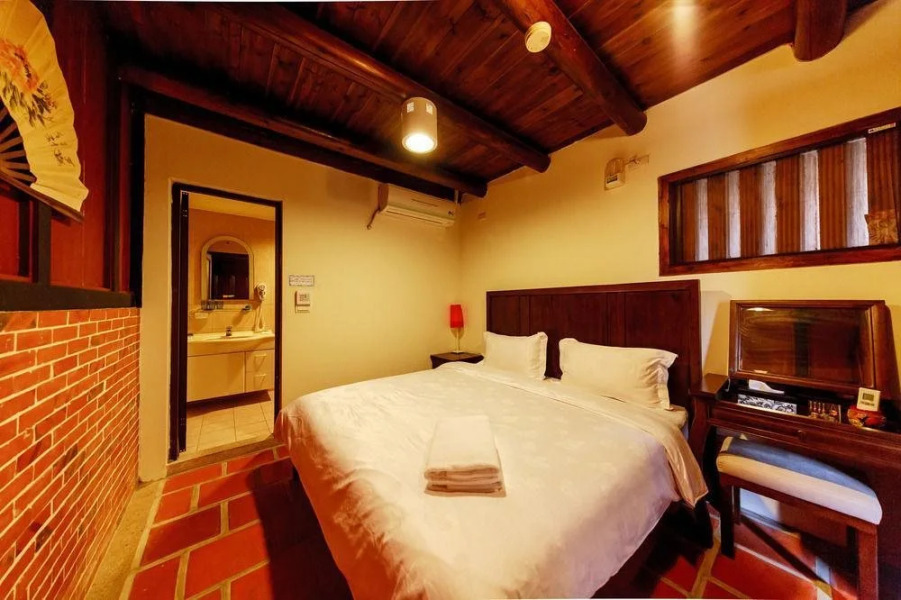 King Lam No 110 Bed & Breakfasts