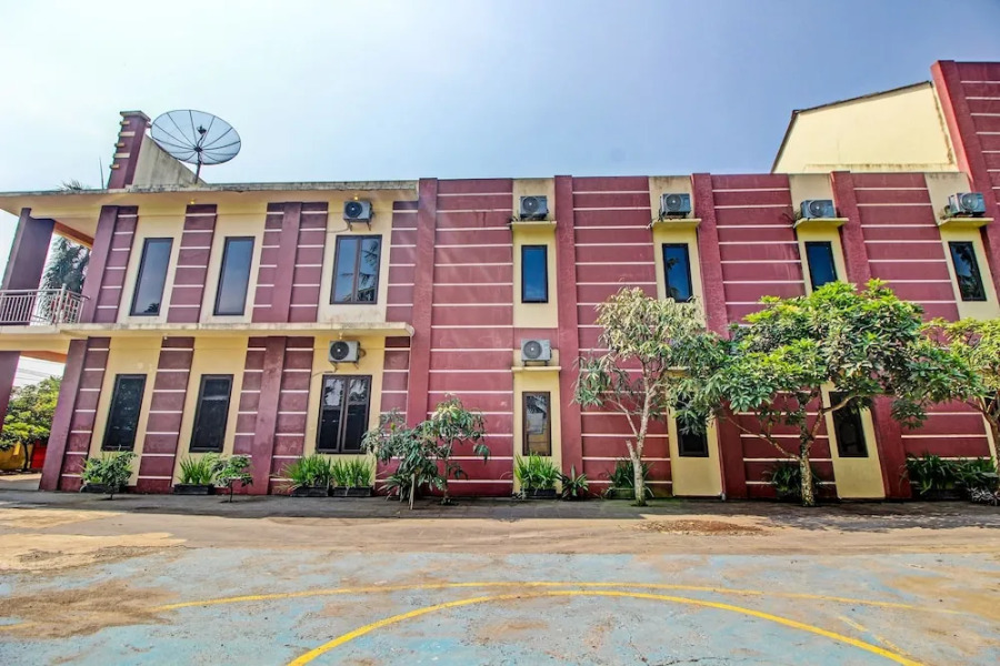 Collection O 91666 Meyli Guesthouse