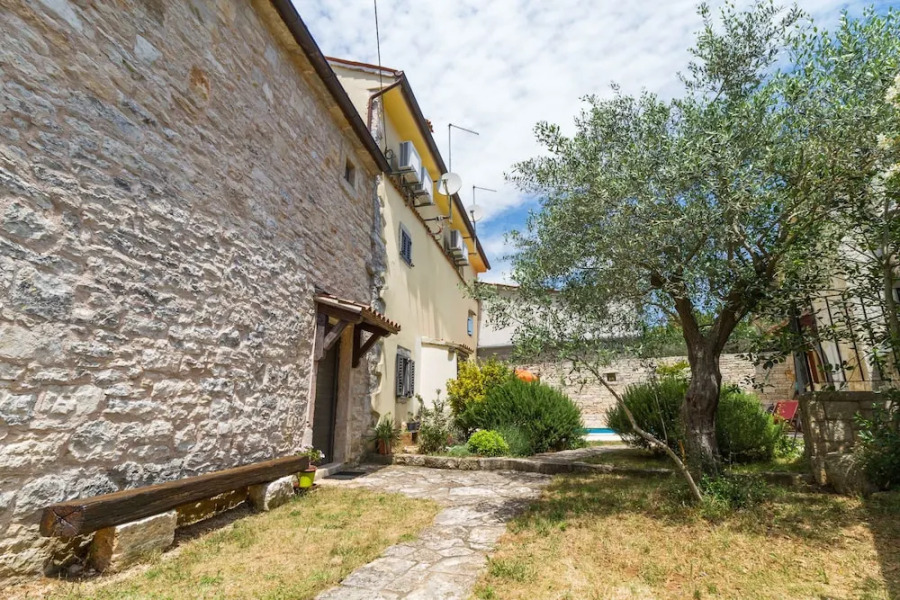 Especially charm stone house with a pool
