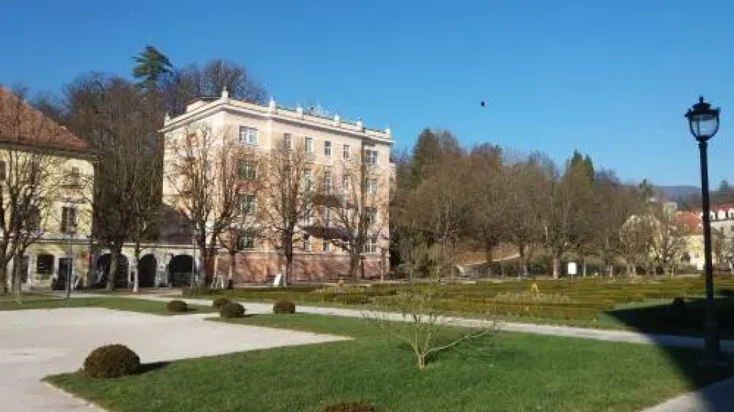 Apartma Oranžno Poletje Ljubljanski Dom