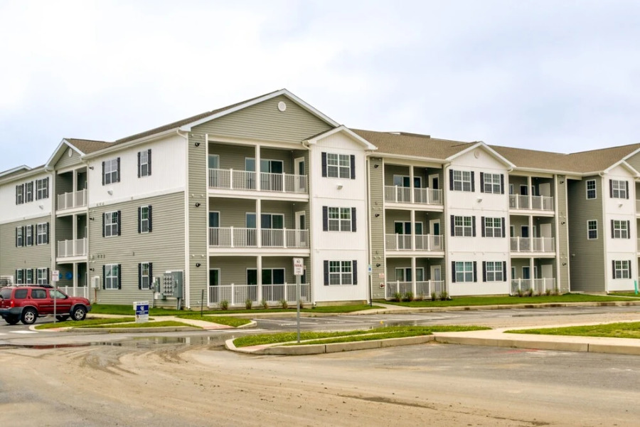 Creek Access & Balcony: Lewes Home Near Beaches