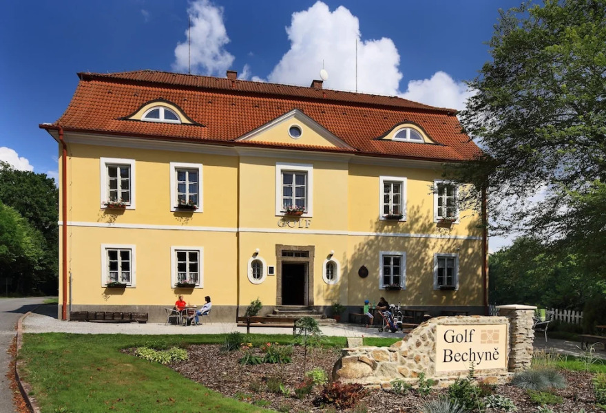 Glamping Černická obora