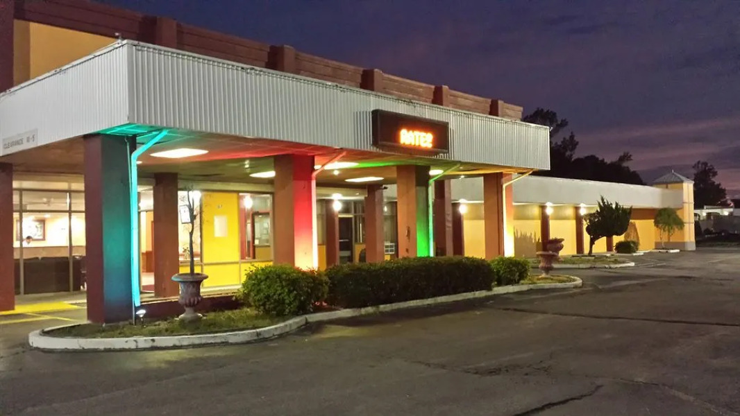 Super 8 by Wyndham Goldsboro