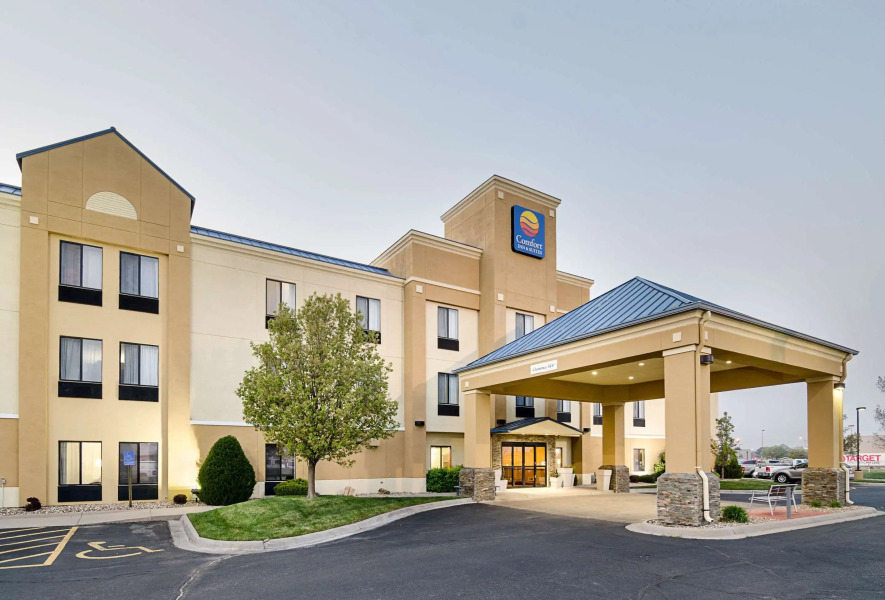 Comfort Inn & Suites Hutchinson