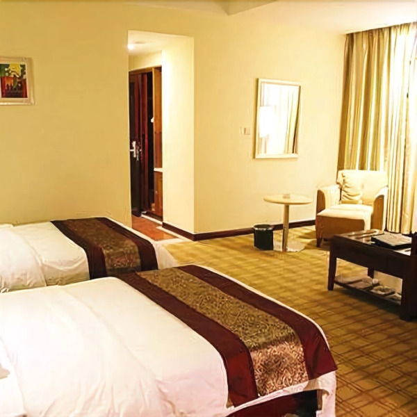 Jinxuan Yijun Taoyuan Hotel