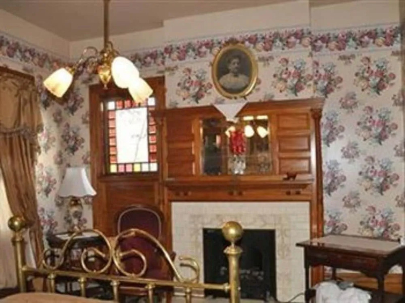 Charles Nelson Schmick House