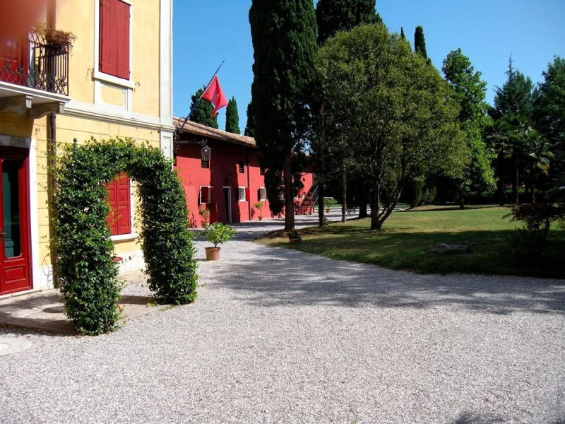 Villa Iachia