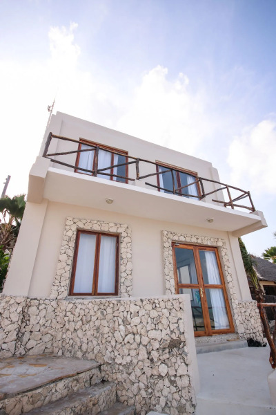 Coral Rocks Hotel & Restaurant