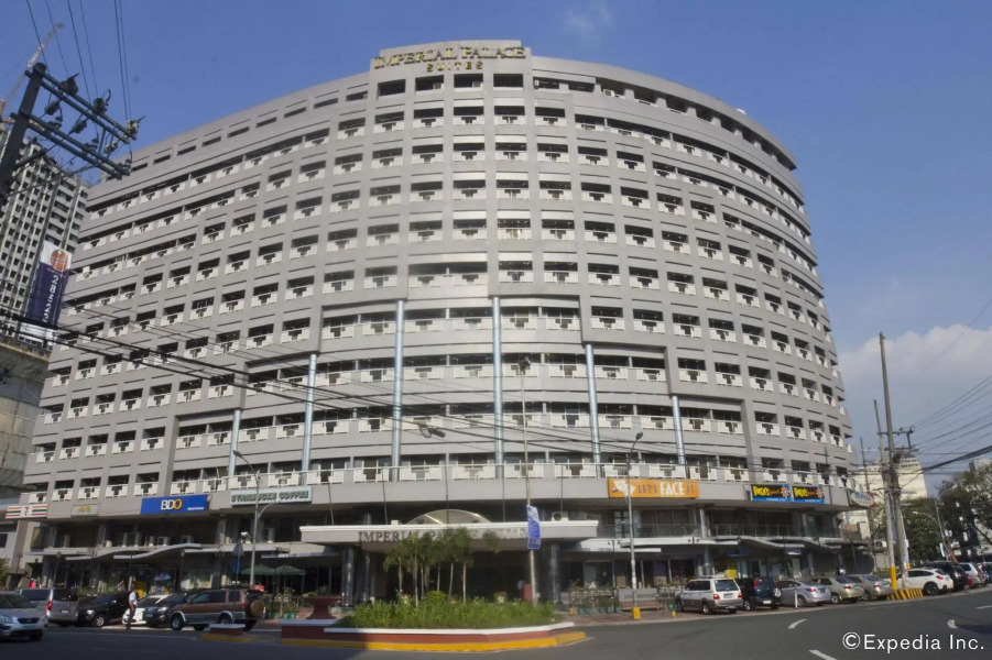 Imperial Palace Suites