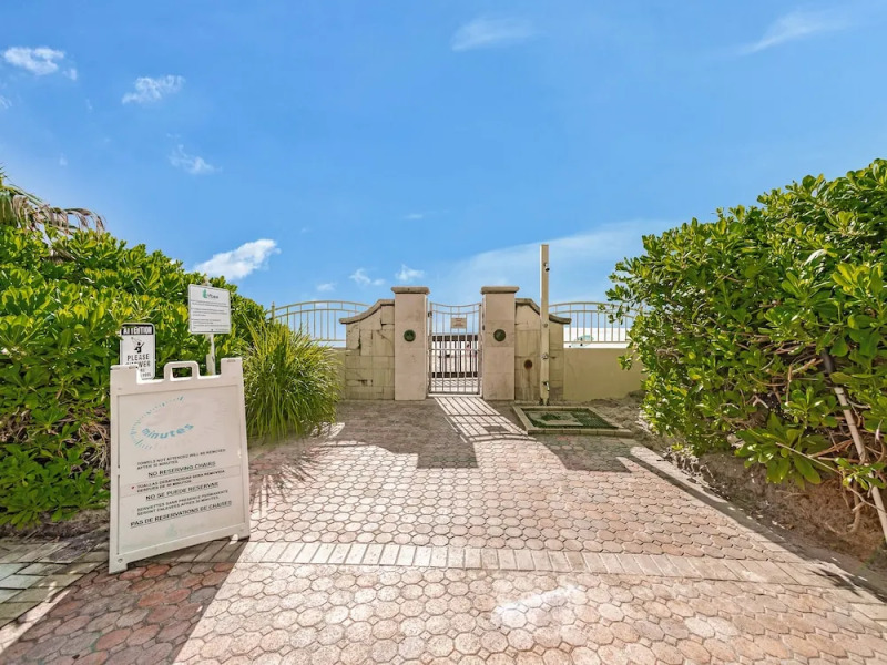 Beautiful Apartment in Hollywood Beach