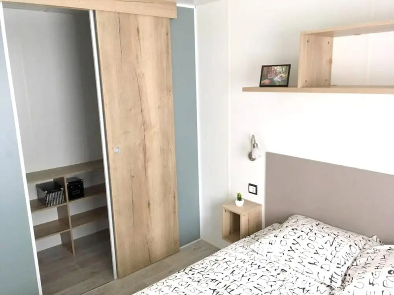 Property with 2 Bedrooms in Saint-Julien-En-Born, with Pool Access And Furnished Garden - 4 Km From the Beach