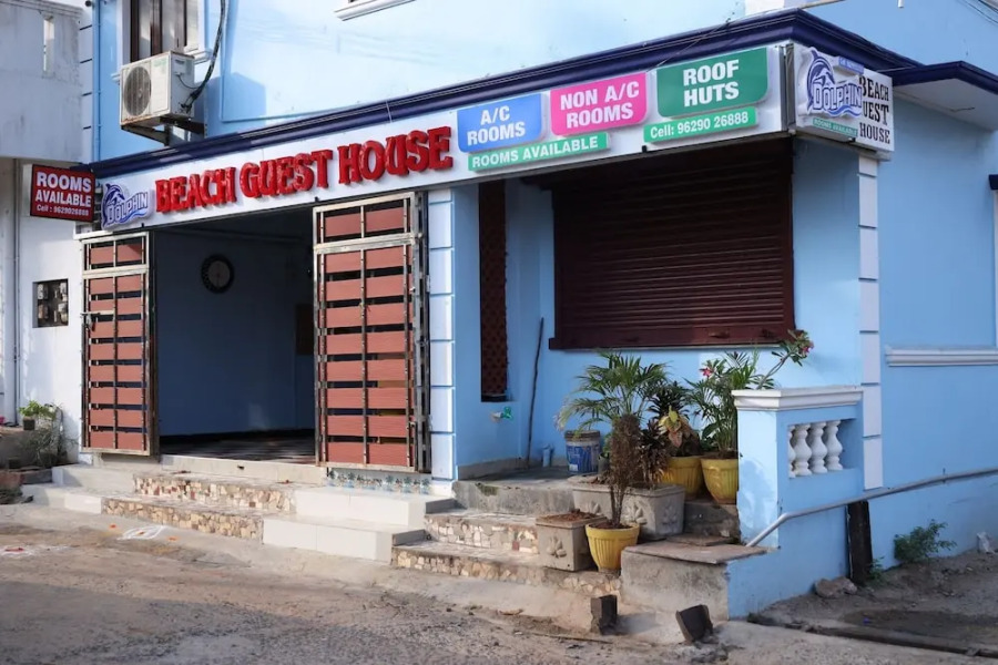 Dolphin Beach Guest House