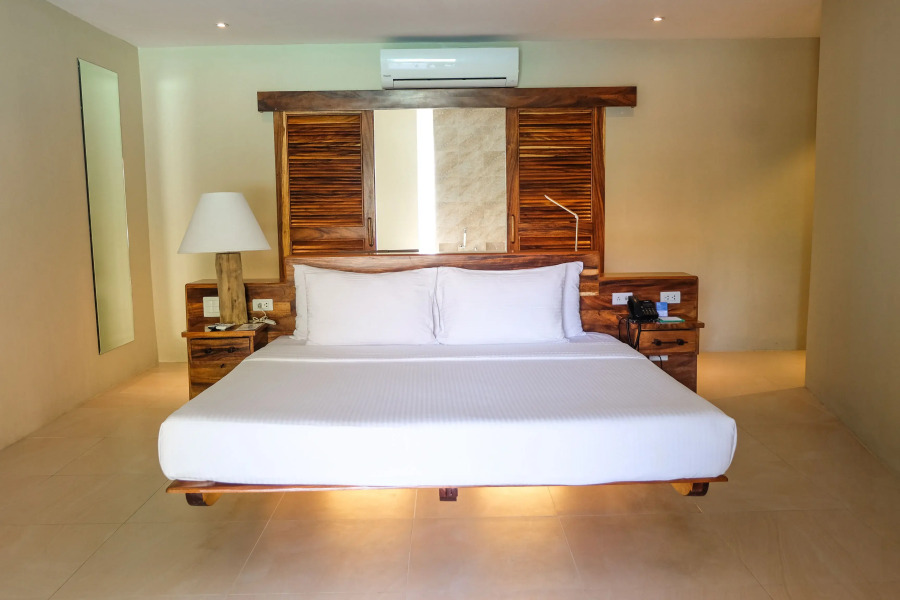 Bluewater Maribago Beach Resort