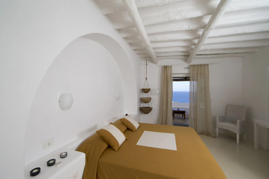 Capofaro Malvasia & Resort