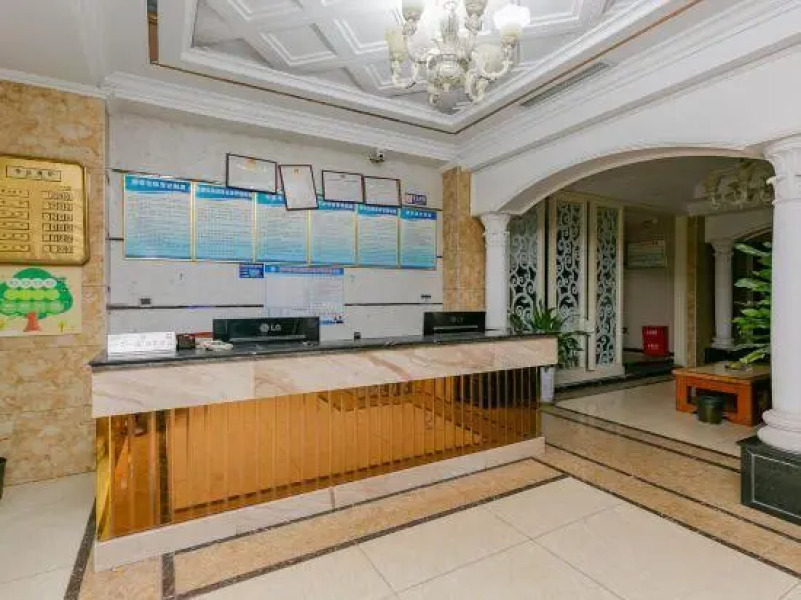 Dong Hai Long Quan Business Guest House