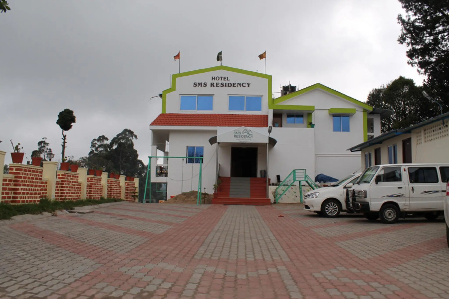 Hotel Sms Residency