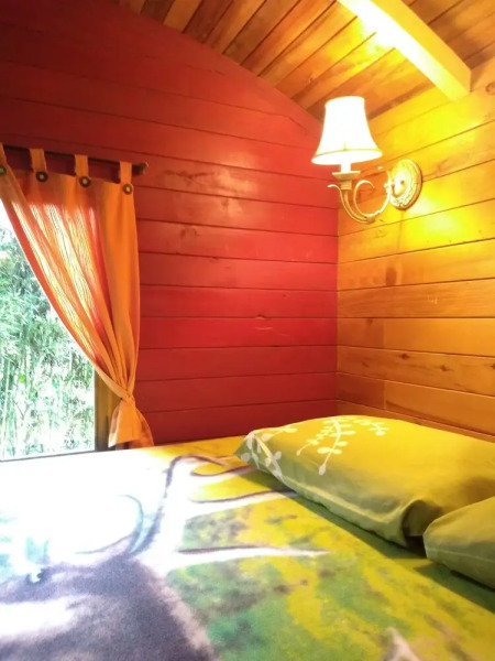 Hosteria La Roulotte Mindo