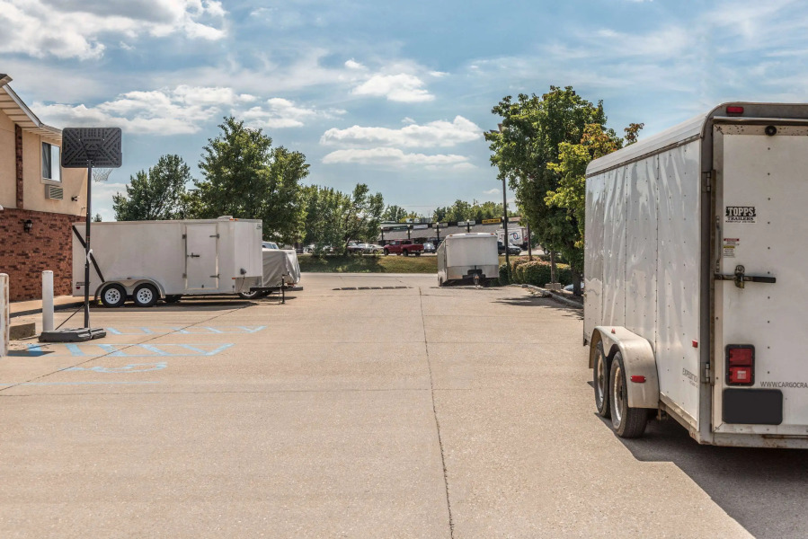 Super 8 by Wyndham Potosi