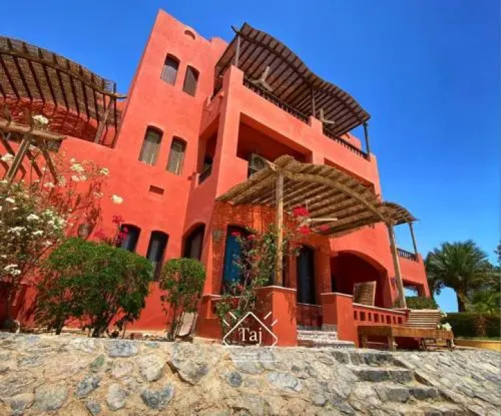 Amazing Pool And Lagoon View 2br Apartment