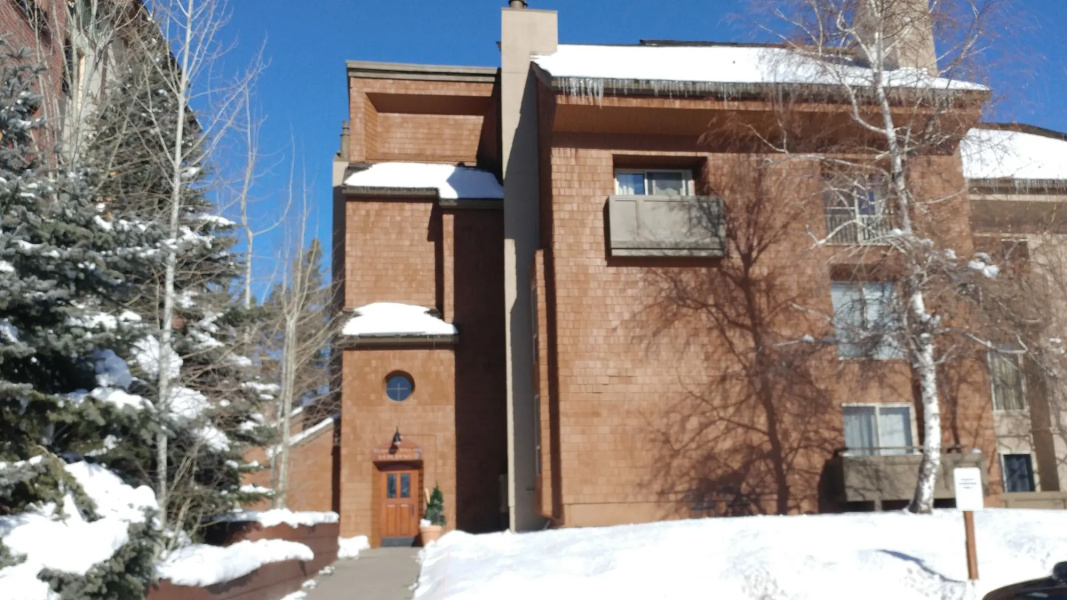 Elkhorn Village