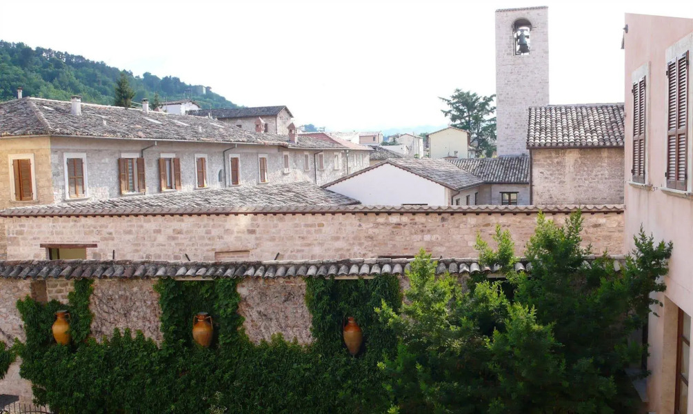 Hotel & Residenza 100 Torri