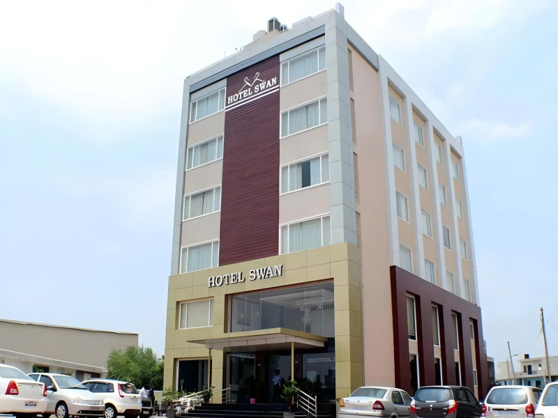 FabHotel Chandigarh Airport