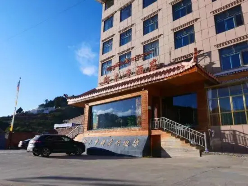 Luqulang Musi Hotel