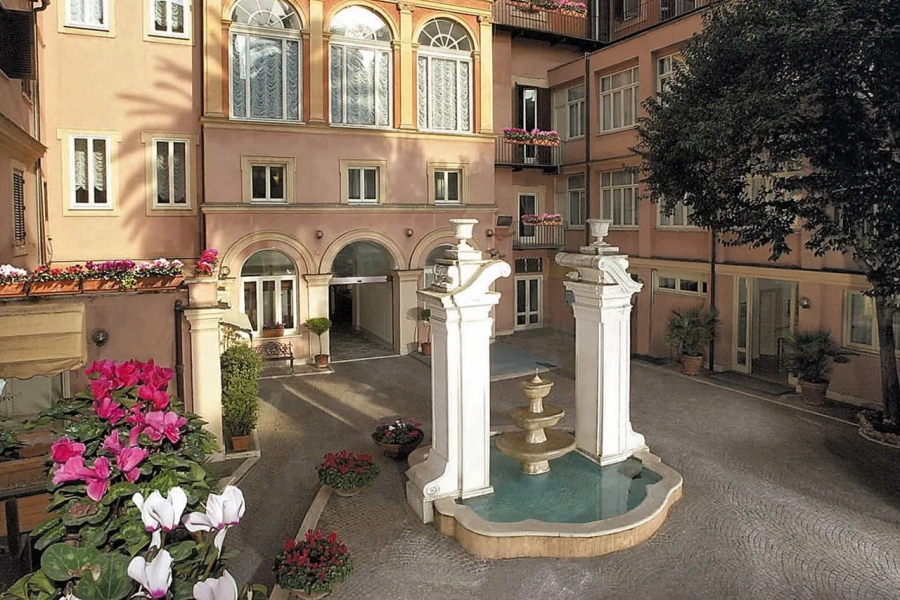 Отель JO&JOE Roma