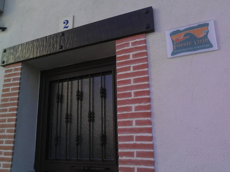 Apartamentos Puenteviejo