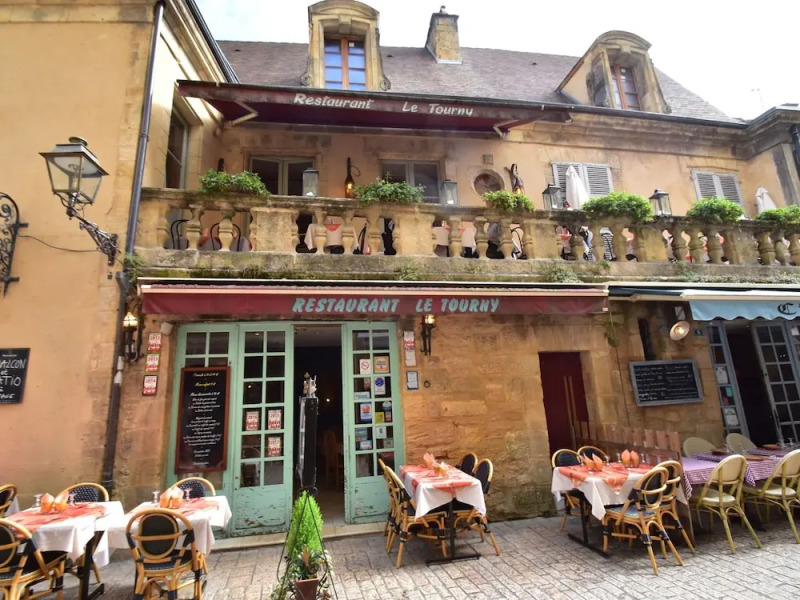 Beautiful House in Saint-cybranet With Private Swimming Pool and Near Lovely Castles