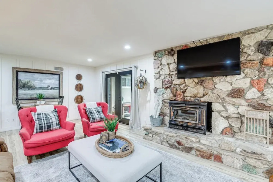 3 Mi to Golf & Wineries: Arroyo Grande Home!