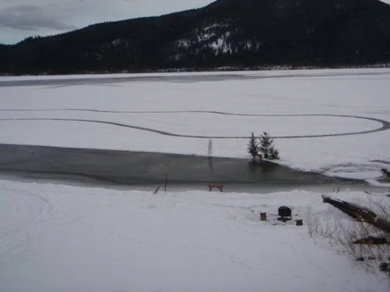 The Canim Lake Beach House