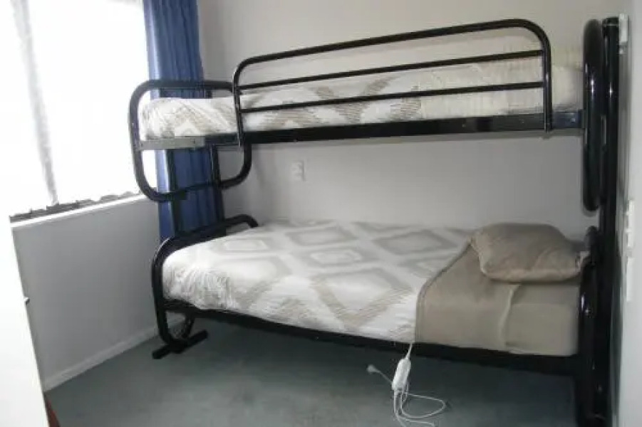 Kowhai Court Apartments