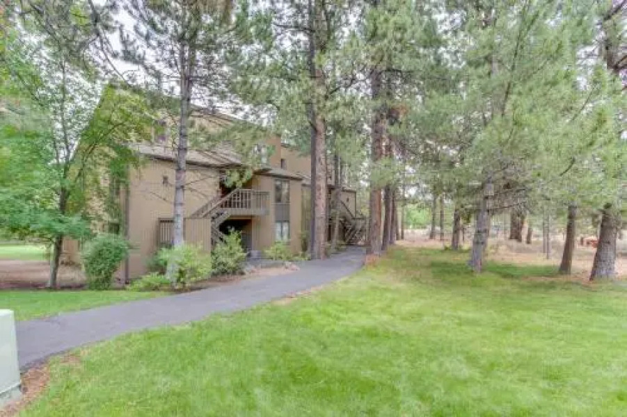 Mt Bachelor Village Ski House #244