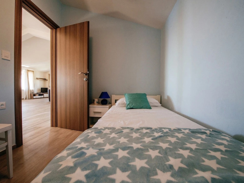 Modern Apartment near Sea in Starigrad