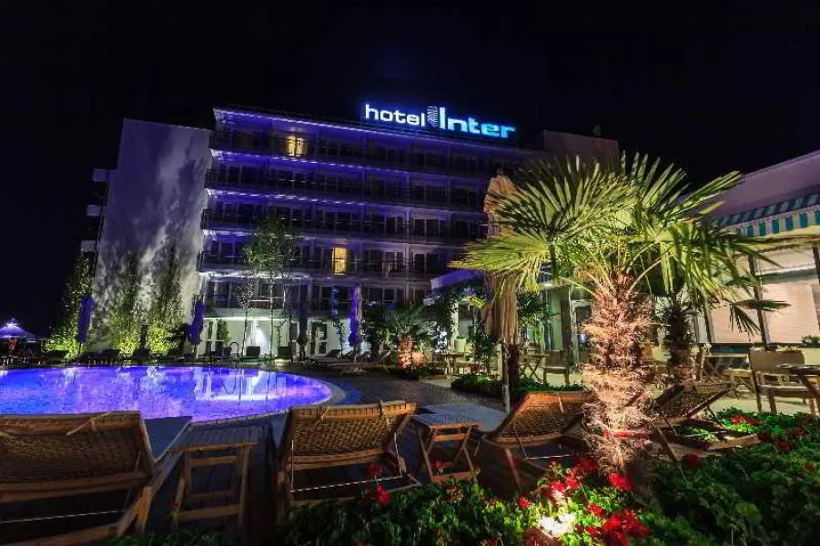 Carmen International Hotel