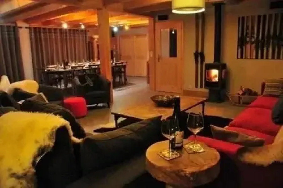 Ski PDS Mustang Chalet Châtel
