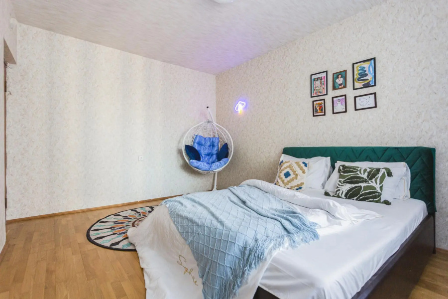 Moment House (Момент Хаус) на проспекте Советский 98