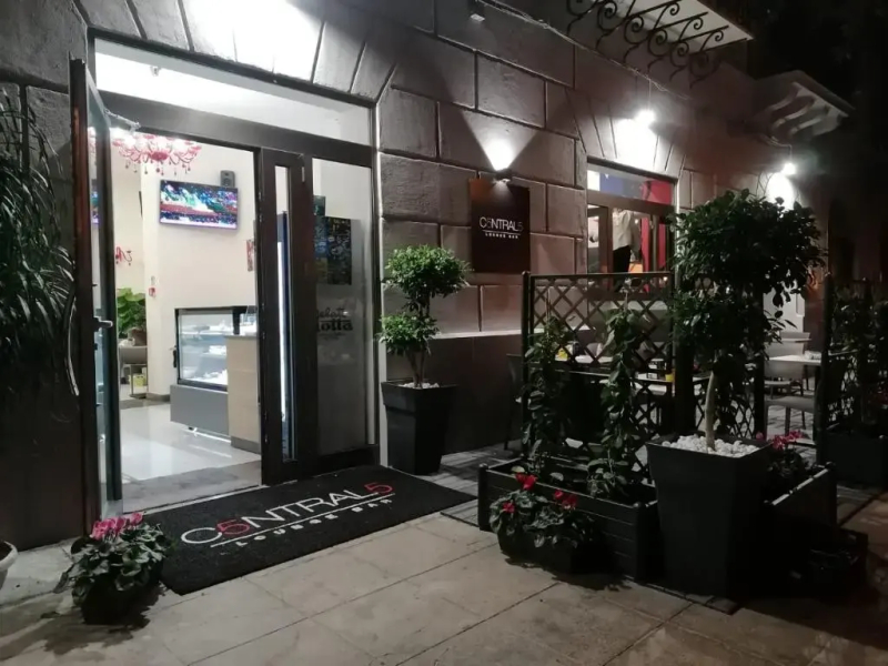 55 Aira Hotel
