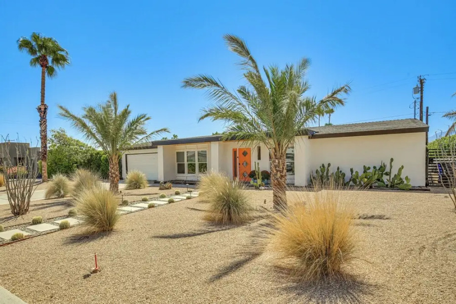 ~ 4 Mi to Dtwn: Dog-friendly Palm Springs Oasis!