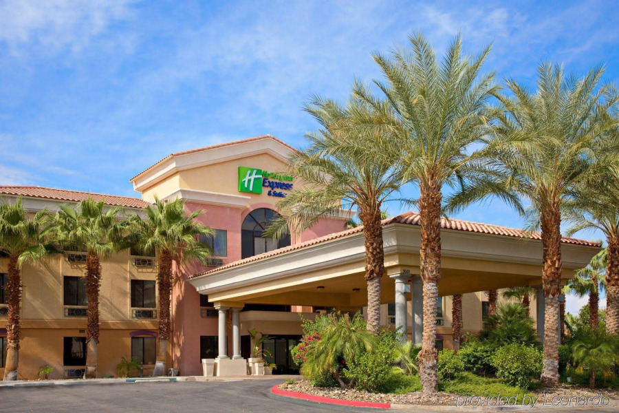 Hampton Inn & Suites Cathedral City