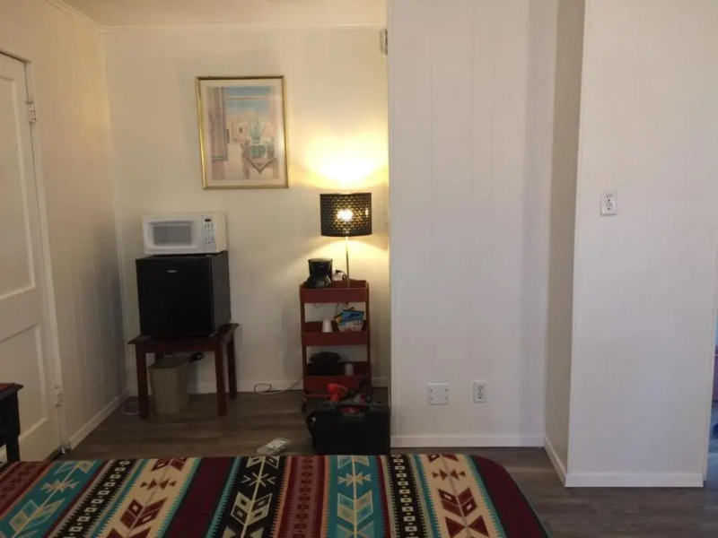 Hotel Kitsmiller on Main