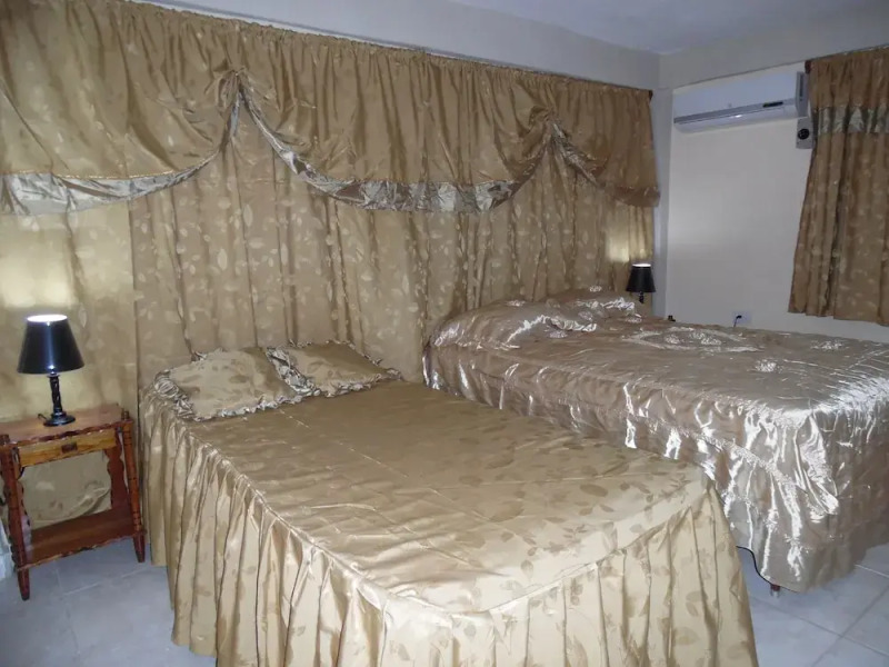 Casa La Ceiba D&L (Pinar del Rio)