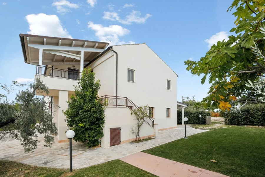 Villa With 5 Bedrooms in Provincia di Ascoli Piceno, With Wonderful sea View, Private Pool, Furnished Garden