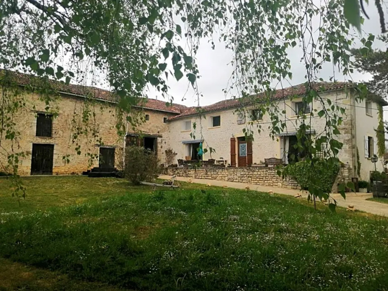 Les Granges de la Leigne, Ruffec