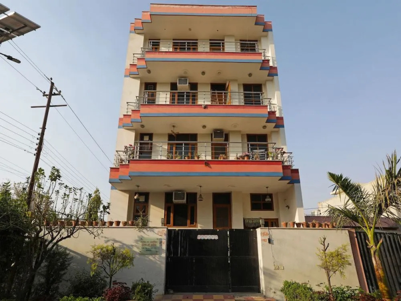 OYO 12502 City Hotel
