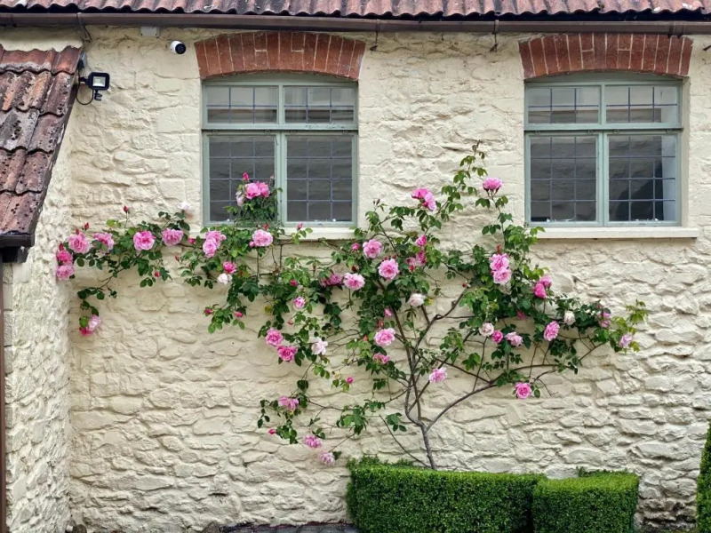 Home Farm Hotel and Restaurant