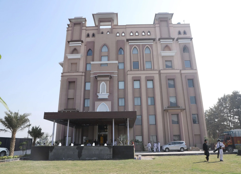 Geeta Sarovar Portico Panipat