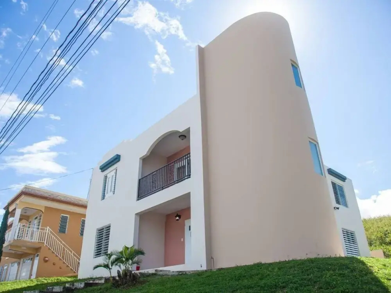 Colinas del Atlantico Vacational House 2nd Floor