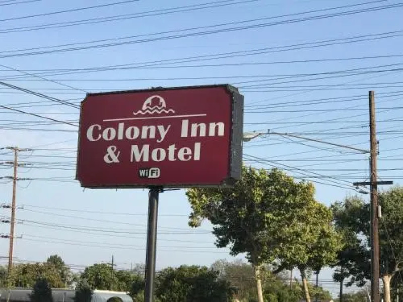Colony Inn Motel